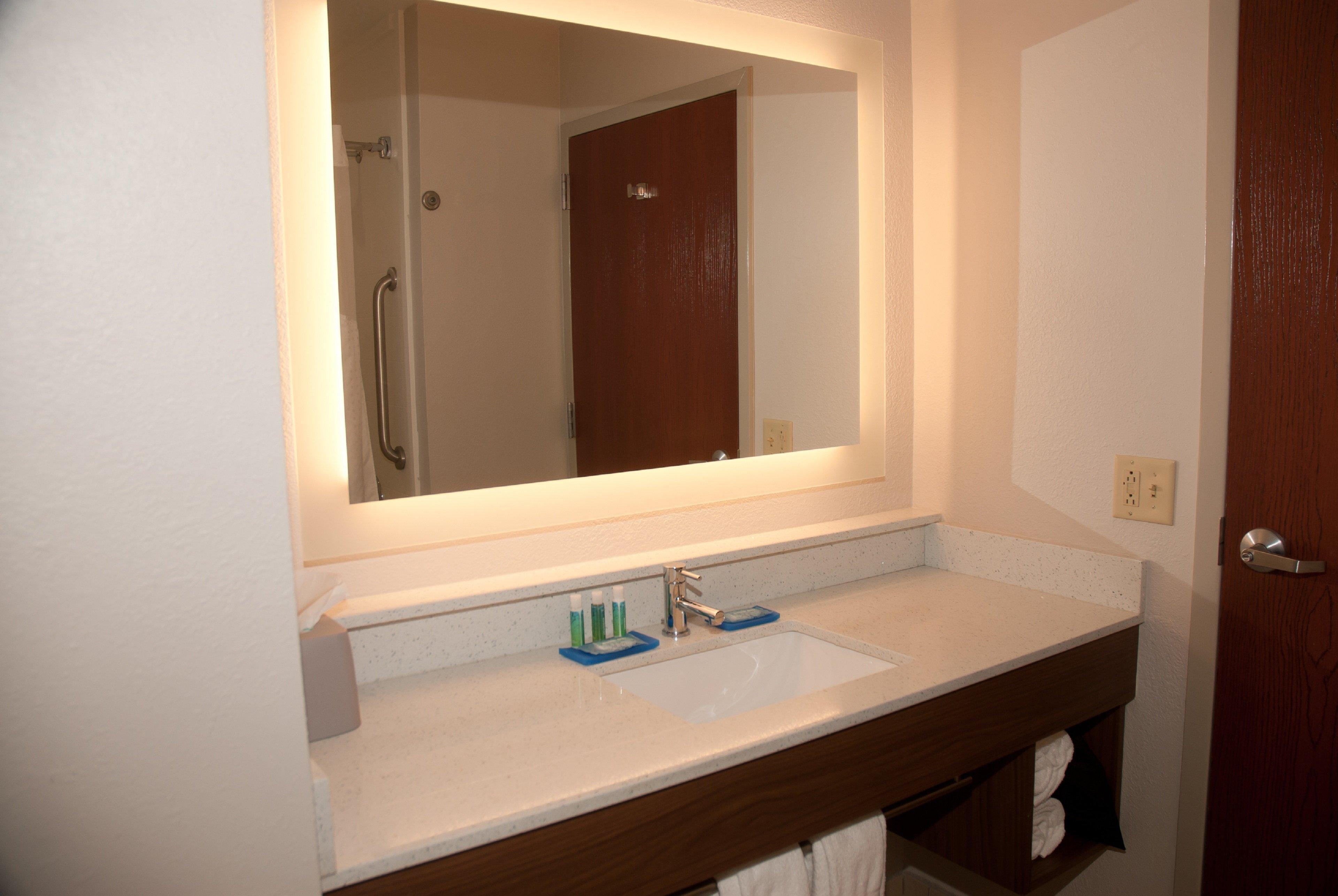 Holiday Inn Express Hotel & Suites Athens By Ihg Exteriör bild