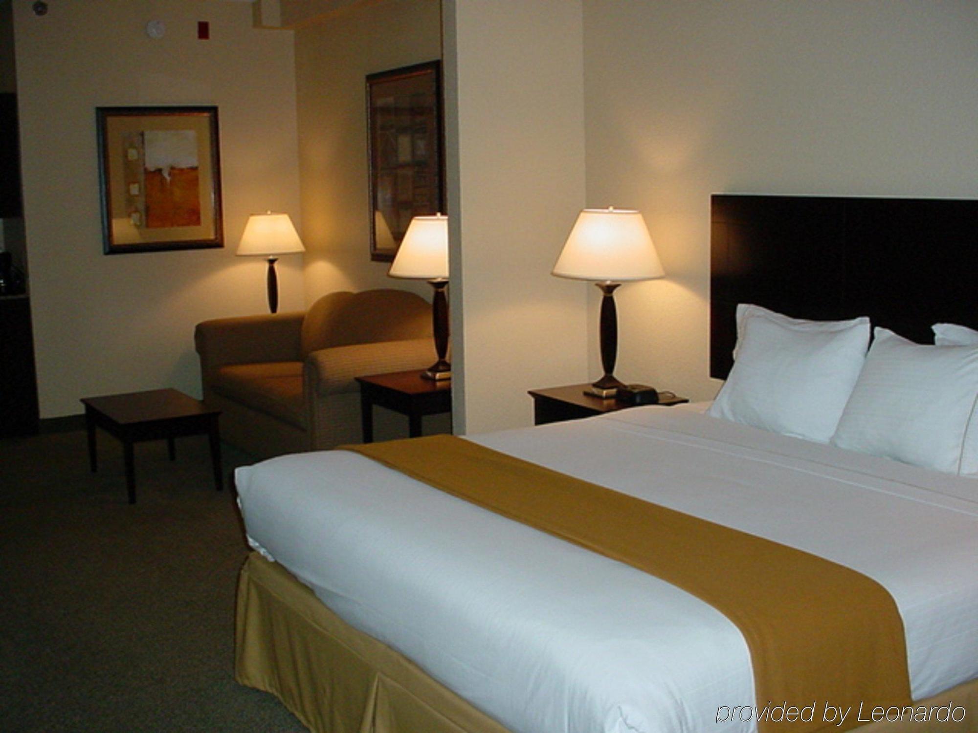 Holiday Inn Express Hotel & Suites Athens By Ihg Rum bild